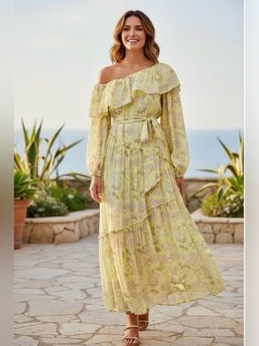 ASTR the Label Kaylani Dress in Yellow Grey Floral NWOT